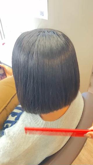 まっすぐなり過ぎないナチュラルなストレートです 