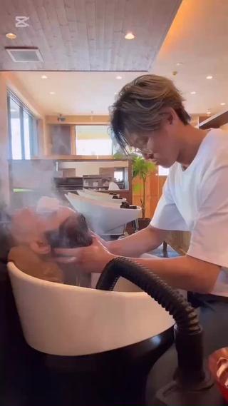 鶴田 拓也のヘアスタイル