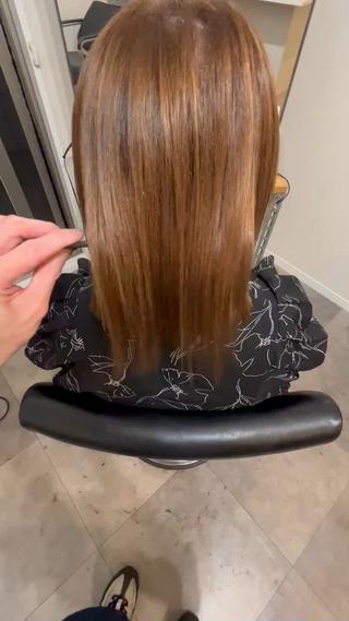 ミディアム OFF YUYAのヘアスタイル