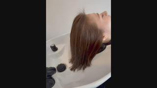 ミディアム OFF YUYAのヘアスタイル