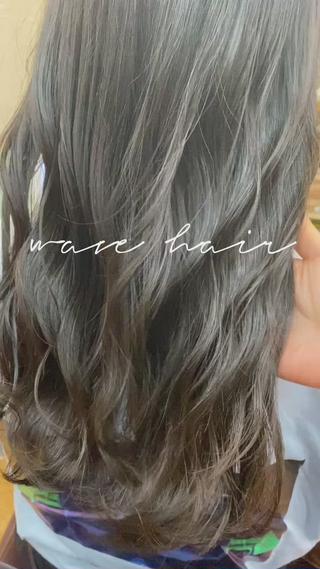 仕上げに大人っぽくゆるふわウェーブ巻き 