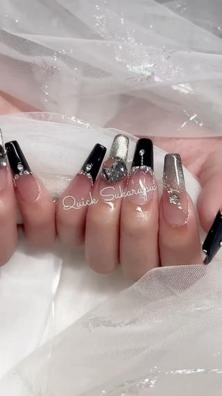 寒くなってきて最近大人気のデザインです 