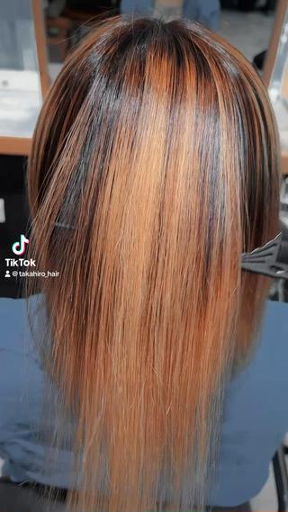 酸性ストレート！
ダメージが少ない縮毛矯正 