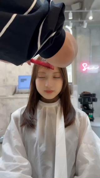 セミロング カラー 新宿/韓国風レイヤー 髪質改善/渋谷直樹のヘアスタイル