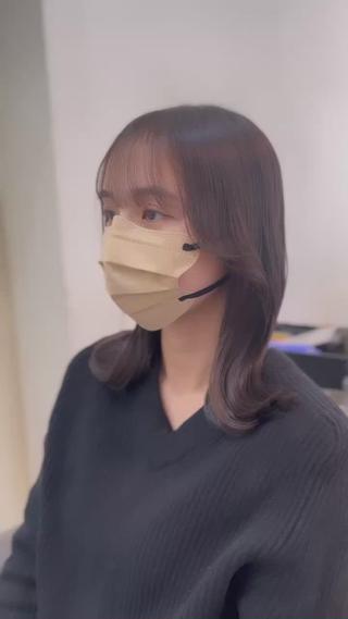 一人一人の骨格に合わせた顔まわり、おくれ毛カットで、
おろしても結んでも可愛いが僕のこだわりです

顔まわりをカットするだけで一気に垢抜けます！

韓国ヘアに挑戦したい方増えています！
是非一度僕にお任せ下さい
 