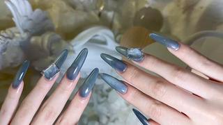 ネイル E.N🦋 長さ出し/持ち込みのネイルデザイン