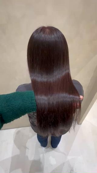 ロング 酸性ストレート 青木優磨のヘアスタイル