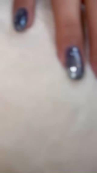 magnet × Flash

うるうるキラキラのぎゃん可愛ネイルです
絶対可愛い自信あります︎ 