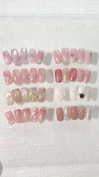 ネイル K Rのネイルデザイン