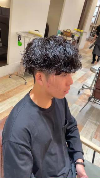 メンズ 波巻きスパイラル/ メンズパーマ/ゆうひのヘアスタイル
