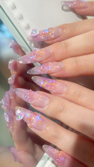 Instagram@miki_glossnail 