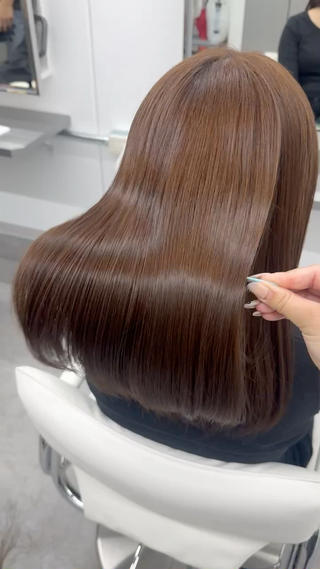 ロング カラー 🕯コバ/レイヤー/ 美髪縮毛🕯のヘアスタイル