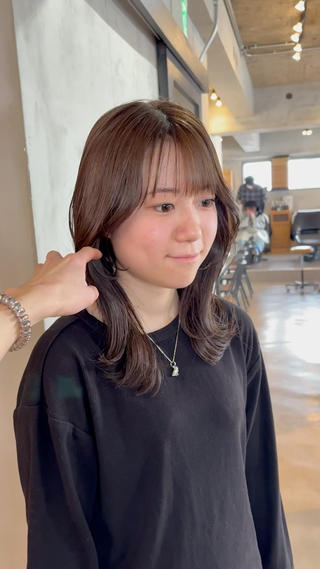 ミディアム カラー ♠️暗髪レイヤー♠️ 中山唯斗のヘアスタイル