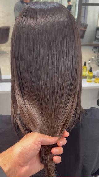 ミディアム カラー 髪質改善／レイヤー /柔らかさ/清水のヘアスタイル