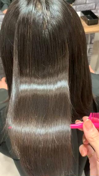 癖毛改善！髪質改善ストレート＋オージュアトリートメント
艶々美髪ヘア 