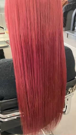 ロング 勝谷 悟史のヘアスタイル