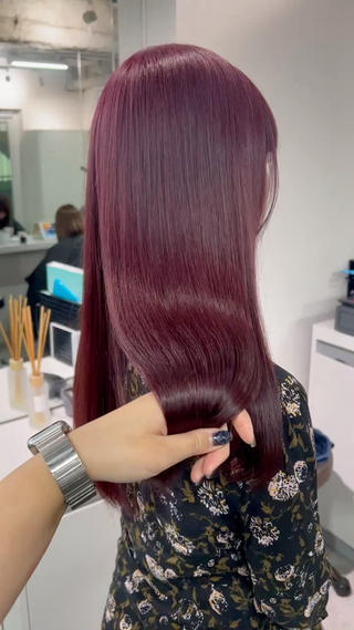 髪質改善トリートメントで艶のある髪へ
ワンブリーチでpinkpurple 