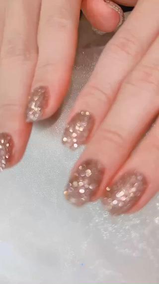 ネイル 伊藤 優花のネイルデザイン