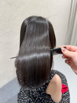 ミディアム 【髪質改善】 夏目結以のヘアスタイル