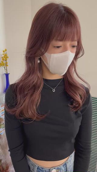 ナチュラルな同系色のインナーカラー
ブリーチ一回〜 