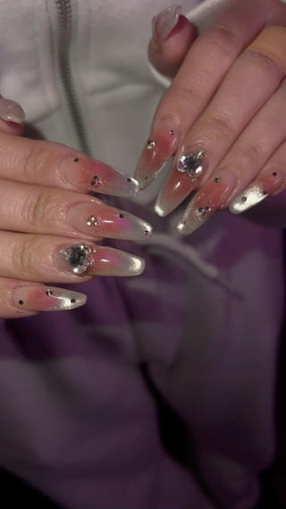 ちゅるんとワンホンネイル♡ 