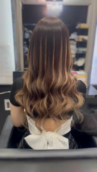 ロング YUDU🍊 germe/ジェルムのヘアスタイル