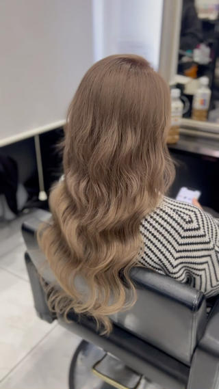 ロング YUDU🍊 germe/ジェルムのヘアスタイル