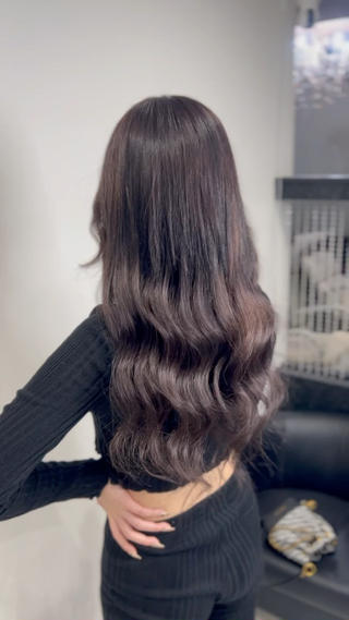 ロング カラー YUDU🍊 germe/ジェルムのヘアスタイル