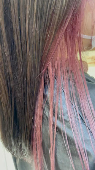 インナーカラー>>>>ラベンダーピンク

インナーカラー以外>>>>グレージュ
 