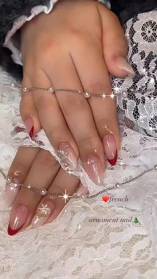 ネイル studio tam 髙橋彩夏のネイルデザイン