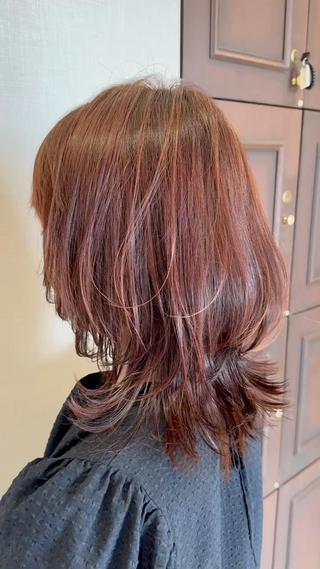 ブリーチなしのダブルカラーで
オレンジの色味を強くだしました 