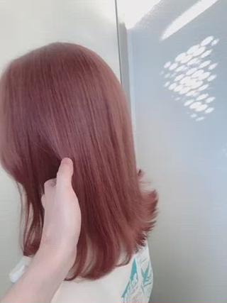 セミロング カラー 韓国🇰🇷レイヤー 映える顔周り🩷のヘアスタイル