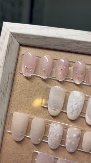 ネイル 🫧ユキ🫧 持込OK/平日夜&土のネイルデザイン