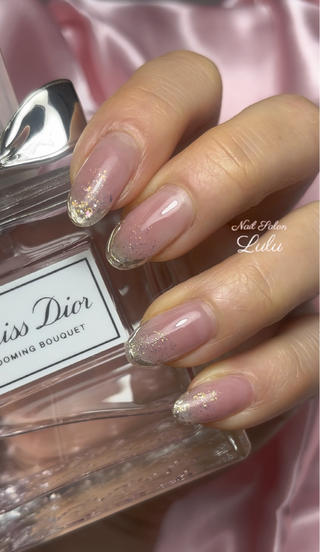 ネイル Lulu nail salon 南堀江店所属・西村 あやかのネイルデザイン