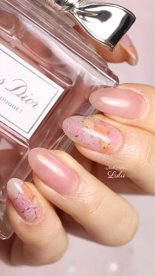 ネイル Lulu nail salon 南堀江店所属・西村 あやかのネイルデザイン