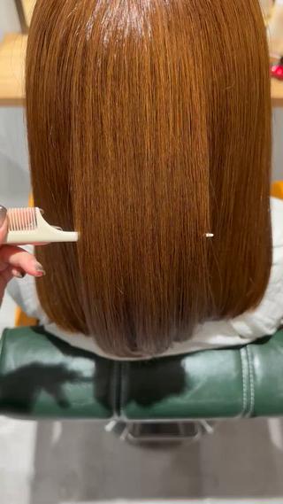 セミロング カラー 髪質改善 イオリのヘアスタイル