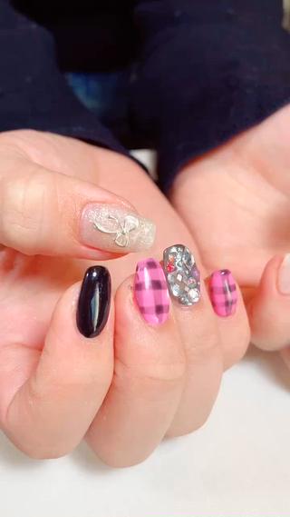 某地球儀みたいなブランドから
イメージしたデザイン　

抜け感が絶妙で可愛いですよ 