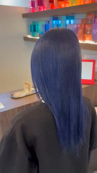 ミディアム カラー Grandoll Luxe所属・大神 鈴夏のヘアスタイル