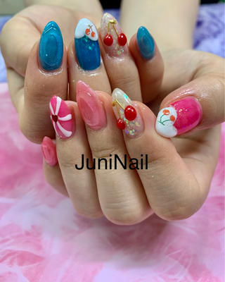 ネイル JuniNail 주니네일🇰🇷suのネイルデザイン