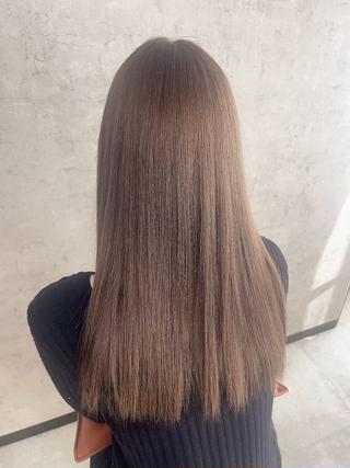 セミロング KAEDE🎀 ジャニオタ美容師のヘアスタイル