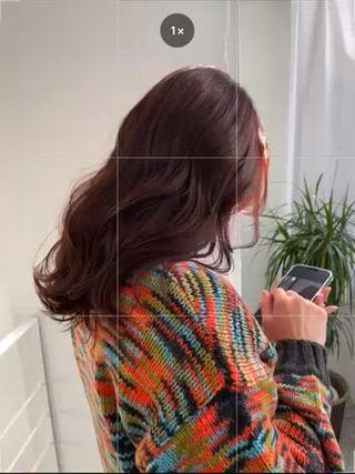 【 pink beige 】
やわらかいピンクをほんのり感じるベージュカラー。
ツヤ感が出やすく、肌なじみも良いので派手になりすぎません。
巻いたときの立体感もきれいで、ナチュラルに女性らしさを出したい方におすすめです。
 