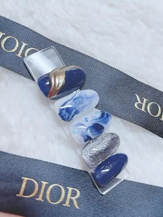 ネイル 頑張る女性の味方✴︎ M.i　nail ♡のネイルデザイン