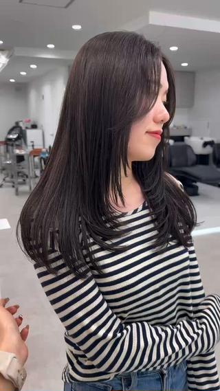 グレージュカラー 