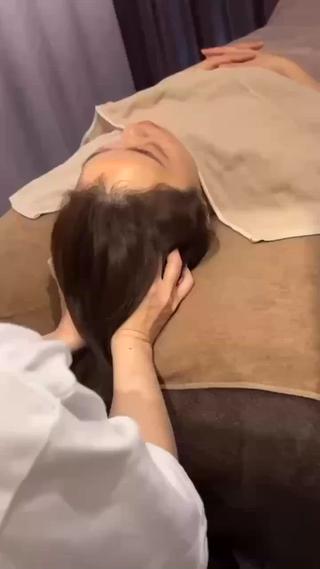 優しくゆっくりほぐしていきます♪ 