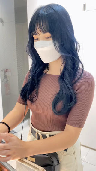 セミロング カラー ヘアアレンジ 赤み消しグレージュ 🫒ｒｅｏｎのヘアスタイル