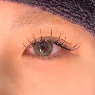 LEDまつ毛エクステ
目頭D11.12 真ん中D13 目尻C13/0.15/120本

目尻が流れるタレ目デザインᯓ★
LEDエクステは施術後すぐに水に塗らせたり、オイルクレンジングも使えるので通常のエクステに比べてもちも良くおすすめです 