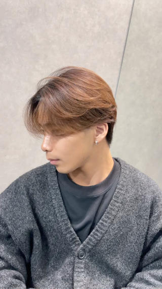 カラー メンズ REDEAL所属・上村 光希のヘアスタイル