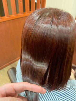 テライ ケイショウのヘアスタイル