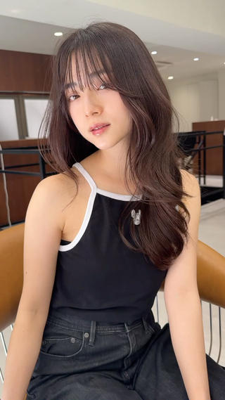 ロング カラー ✨レイヤーカット/透 名感カラー特化✨のヘアスタイル