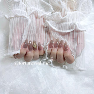 フラッシュネイル
ワンポイントパーツつけられます（有料） 